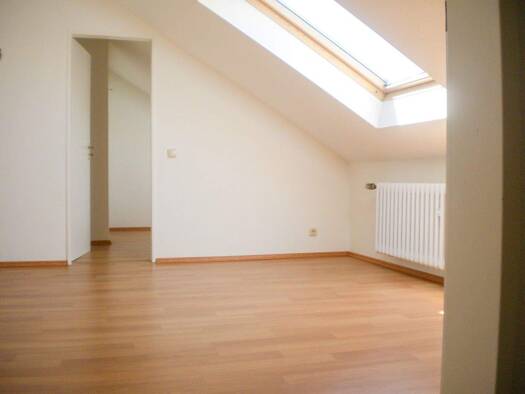 Studio zur Miete 196 € 1 Zimmer 23 m² 5. Geschoss Grünstraße 8 Elberfeld Wuppertal 42103