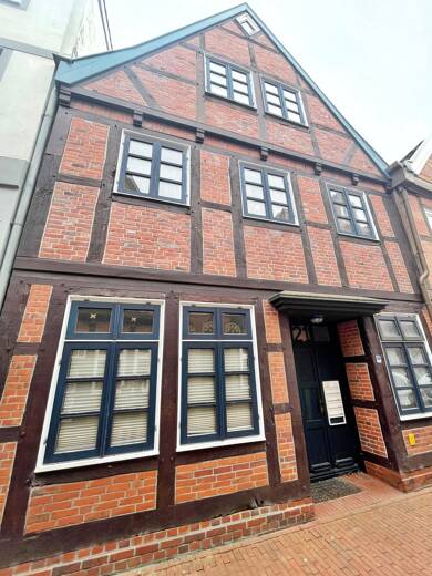 Wohnung zur Miete 625 € 1 Zimmer 57,5 m² 1. Geschoss frei ab 01.07.2025 Innenstadt Stade 21682