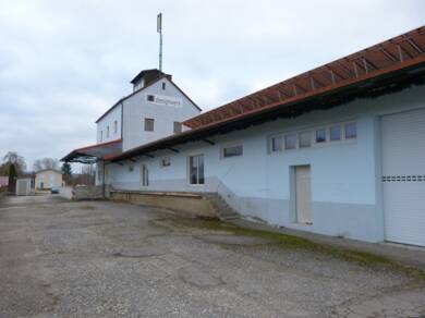 Lagerhalle zur Miete 500 € 143 m² Lagerfläche Teublitz Teublitz 93158