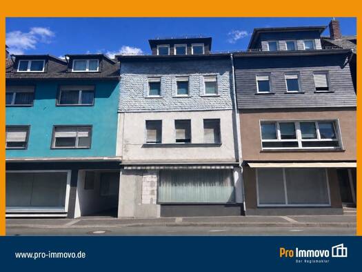 Mehrfamilienhaus zum Kauf 298.000 € 7 Zimmer 215 m² 270 m² Grundstück Betzdorf Betzdorf 57518
