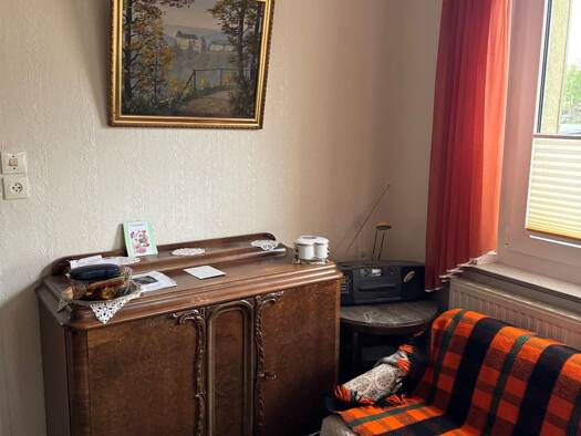 Wohnung zur Miete 390 € 3 Zimmer 77 m² Geschoss EG/2 frei ab sofort Karl-Liebknecht-Platz 6 Schleiz Schleiz 07907