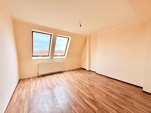 Wohnung zur Miete 460 € 2 Zimmer 46 m² Geschoss 4/5 frei ab 01.11.2026 Goethestraße 51 Lehe Bremerhaven 27576