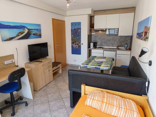 Studio zur Miete auf Zeit 610 € 1 Zimmer 14 m² frei ab 30.06.2026 Anne-Frank-Str. 0 Bonlanden Filderstadt - Bonlanden 70794