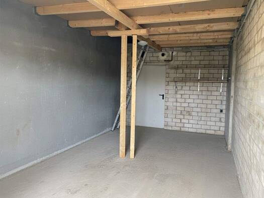 Lagerhalle zur Miete 8,41 € 19,2 m² Lagerfläche Alter Postweg 13-15 Buxtehude 21614