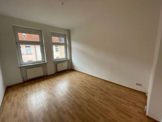 Wohnung zur Miete 307 € 2 Zimmer 50,2 m² 2. Geschoss frei ab 01.10.2026 Otto-Richter-Straße 15 Sudenburg Magdeburg 39116