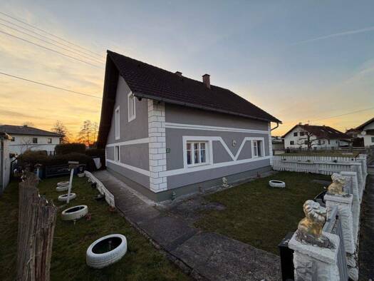 Einfamilienhaus zum Kauf 350.000 € 6 Zimmer 140 m² 770 m² Grundstück Ranshofen 5282