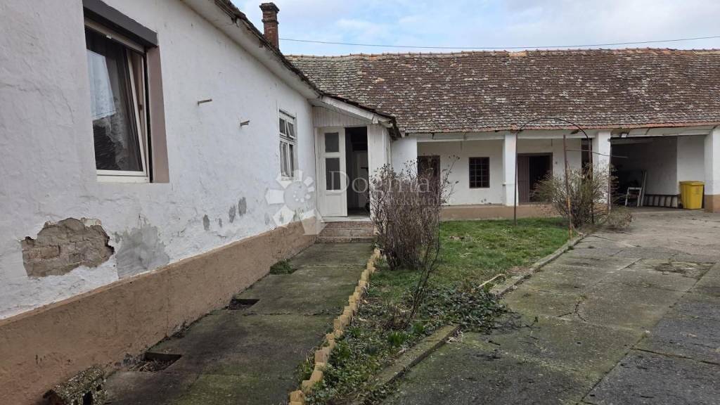 Haus zum Kauf 50.000 € 3 Zimmer 150 m² Ivankovo