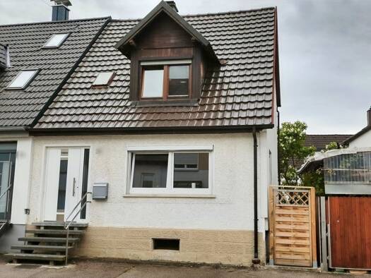 Doppelhaushälfte zum Kauf 185.000 € 4 Zimmer 72 m² 112 m² Grundstück frei ab sofort Schnaitheim Heidenheim an der Brenz 89520