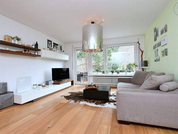 Wohnung zur Miete 1.590 € 2 Zimmer 63 m² 3. Geschoss frei ab 01.03.2026 Ost Stuttgart 70186