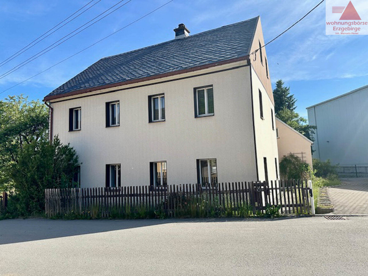 Einfamilienhaus zum Kauf provisionsfrei 59.000 € 4 Zimmer 120 m²<br/>Wohnfläche 686 m²<br/>Grundstück August-Bebel-Str. 30 Königswalde 09471