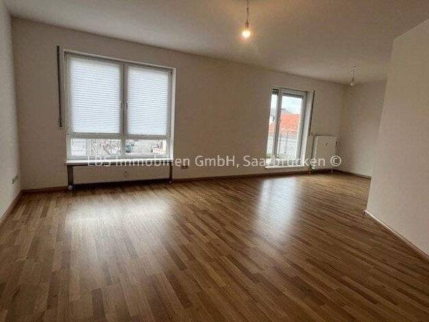 Wohnung zur Miete 650 € 2 Zimmer 65 m² frei ab sofort Homburg 66424