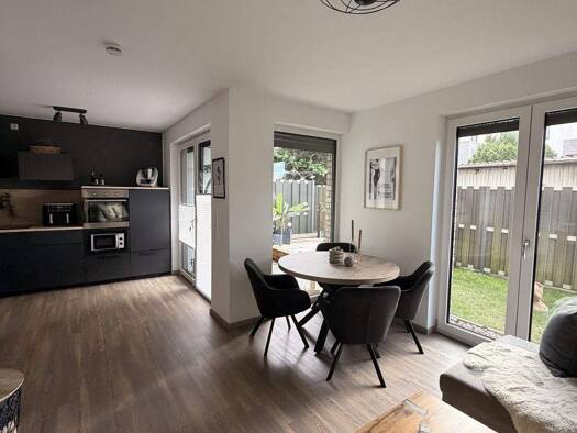 Wohnung zur Miete 950 € 2 Zimmer 69,7 m² frei ab sofort Fuhrenweg 5 Steinhude Wunstorf 31515