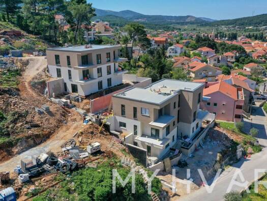 Wohnung zum Kauf - Erstbezug 330.000 € 3 Zimmer 71 m² Geschoss 2/3 Jelsa 21465