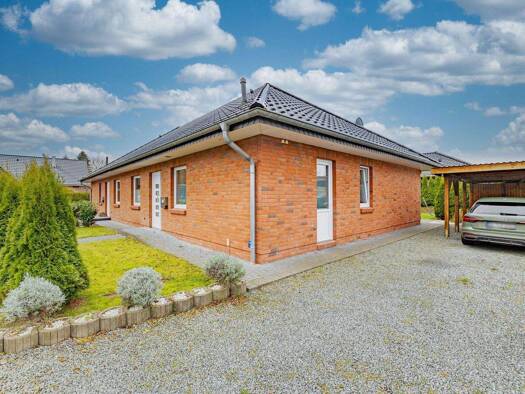 Doppelhaushälfte zum Kauf 289.900 € 3 Zimmer 88 m² 375 m² Grundstück Taarstedt 24893