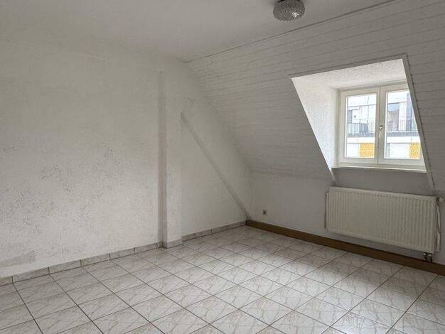 Studio zum Kauf 299.999 € 4 Zimmer 100 m² 3. Geschoss Singen 78224