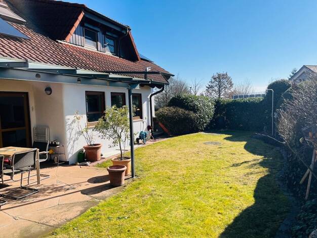 Einfamilienhaus zum Kauf 845.000 € 8 Zimmer 250 m² 524 m² Grundstück Öschelbronn Gäufelden 71126