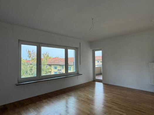 Wohnung zur Miete 794 € 3 Zimmer 76,3 m² 3. Geschoss frei ab 01.10.2026 Aufseßstraße 4 Erlangen-Süd Erlangen 91052