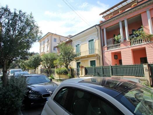 Wohnung zum Kauf 415.000 € 5 Zimmer 110 m² 2. Geschoss Viareggio 55049