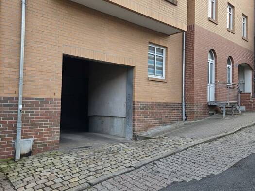Tiefgarage zur Miete 71,40 € Eisenach 99817
