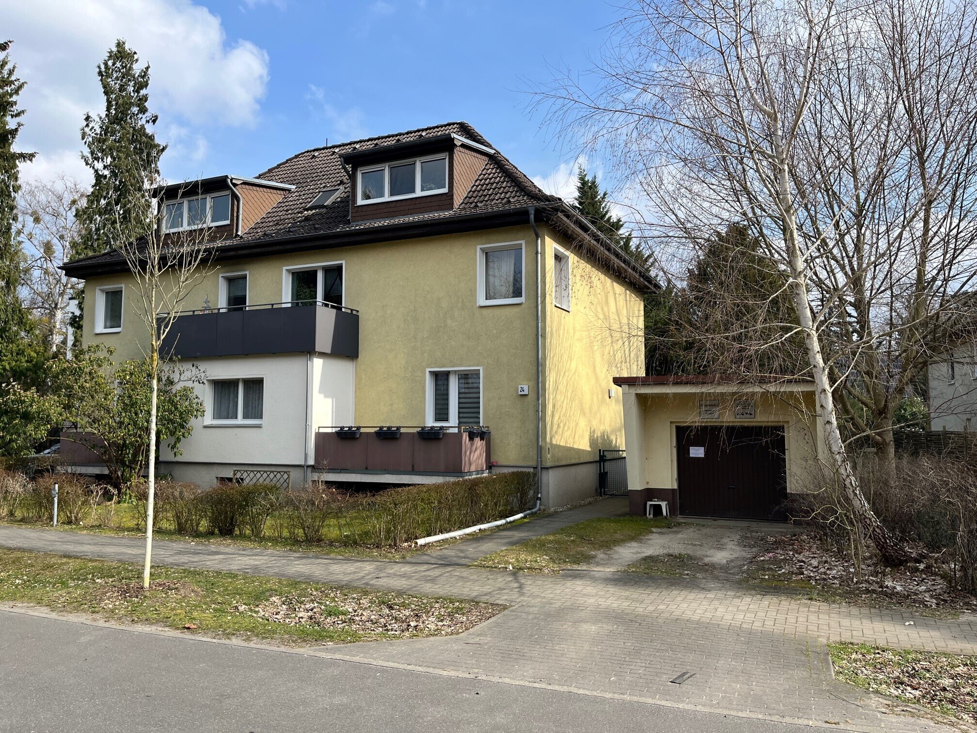 Mehrfamilienhaus zum Kauf provisionsfrei als Kapitalanlage geeignet 680.000 € 336,5 m²<br/>Wohnfläche Falkenhain Falkensee 14612