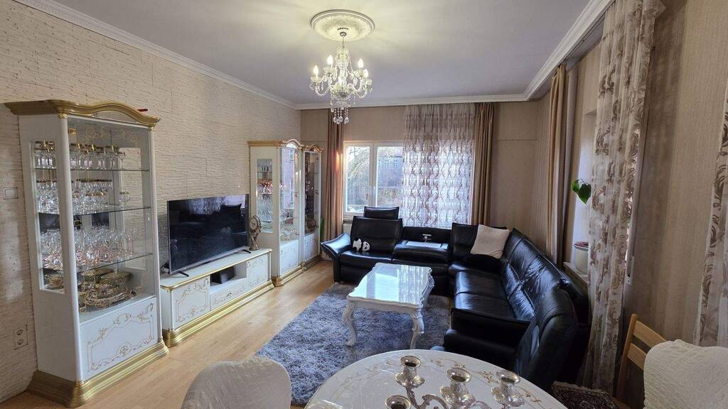 Wohnung zum Kauf 329.000 € 4 Zimmer 110 m² Geschoss 1/3 Schwabach 91126