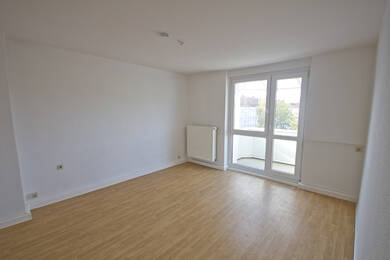 Wohnung zur Miete 346 € 2 Zimmer 49,4 m² 4. Geschoss Paul-Suhr-Str. 57 Südstadt Halle (Saale) 06130