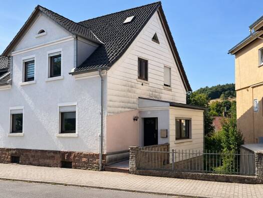 Mehrfamilienhaus zum Kauf 125.000 € 4 Zimmer 109 m² 260 m² Grundstück Landsweiler Schiffweiler 66578
