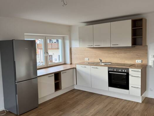 Wohnung zur Miete 660 € 2 Zimmer 61 m² Geschoss 1/3 frei ab sofort Pfarrgasse 1 Schönberg Schönberg 94513