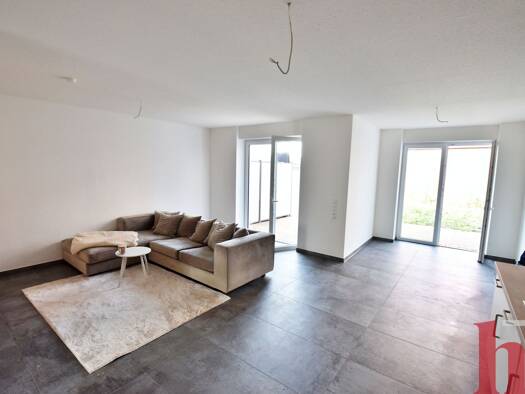 Wohnung zur Miete 810 € 2 Zimmer 76,4 m² EG frei ab sofort Holdorf 49451