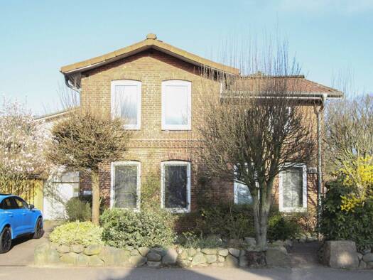 Mehrfamilienhaus zum Kauf als Kapitalanlage geeignet 550.000 € 6 Zimmer 260 m² 868,2 m² Grundstück Kaltenkirchen 24568