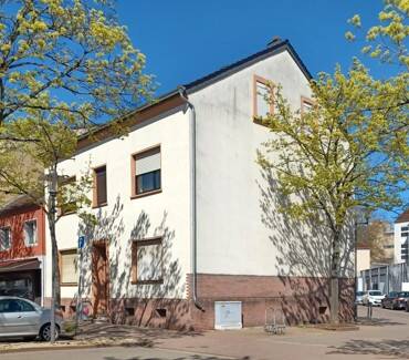 Immobilie in Dillingen/Saar - DILLINGEN-Zentrum 2-3 Famh. -kein Garten - Bild 1