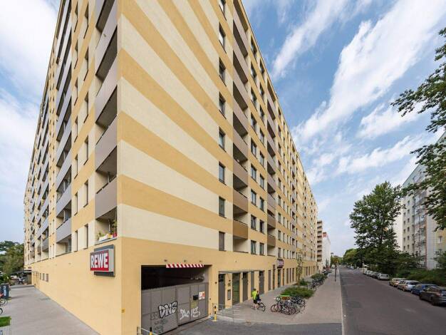 Wohnung zur Miete nur mit Wohnberechtigungsschein 474 € 2 Zimmer 56,4 m² 7. Geschoss frei ab 01.05.2026 Dolgenseestr. 9e Friedrichsfelde Berlin 10319