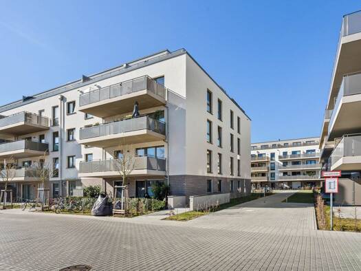 Wohnung zur Miete 1.285 € 3 Zimmer 82,3 m² EG Grünhofer Weg Spandau Spandau 13581