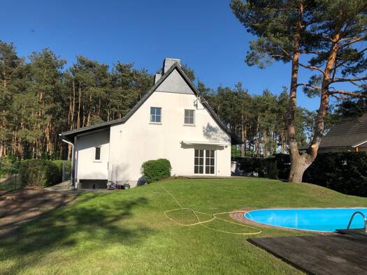 Einfamilienhaus zum Kauf provisionsfrei 440.000 € 4 Zimmer 156 m² 811 m² Grundstück Altranft Bad Freienwalde (Oder) 16259