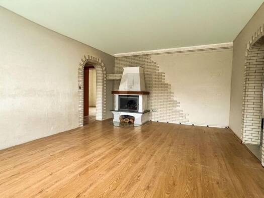 Wohnung zum Kauf 110.000 € 4 Zimmer 89 m² 4. Geschoss Essentho Marsberg 34431