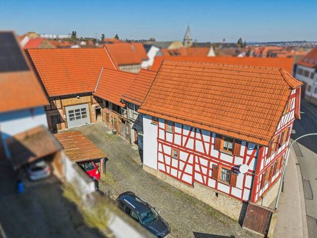 Einfamilienhaus zum Kauf 269.000 € 5 Zimmer 124,9 m² 1.142 m² Grundstück Kirch-Göns Butzbach 35510