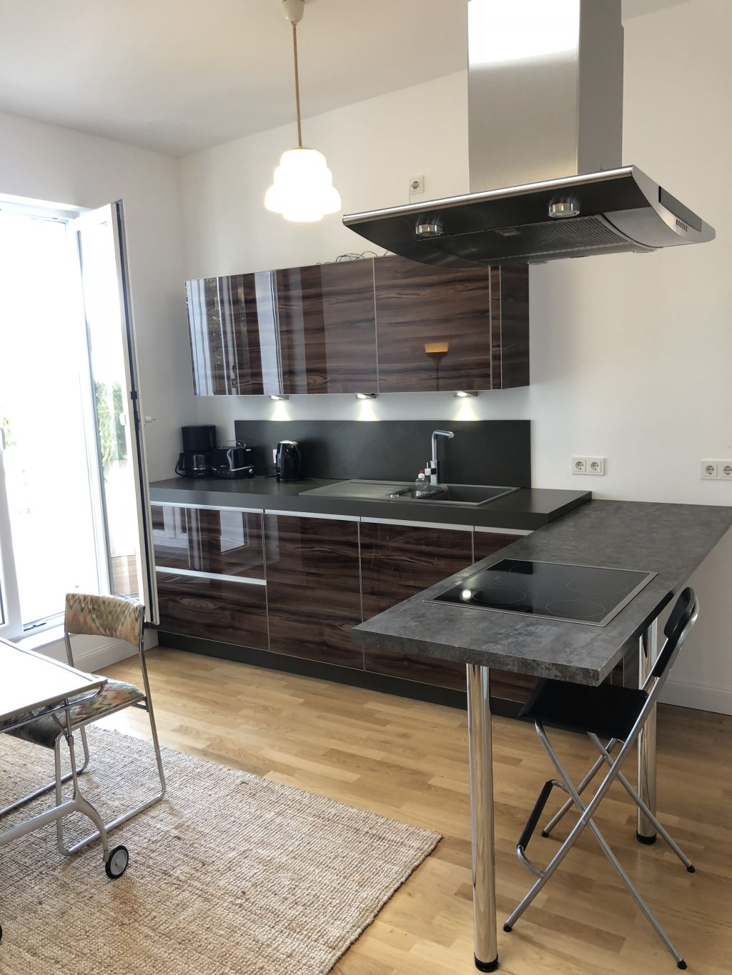 Wohnung zur Miete Wohnen auf Zeit 1.800 € 2 Zimmer 60 m²<br/>Wohnfläche 01.02.2025<br/>Verfügbarkeit Birkenstraße Moabit Berlin 10551