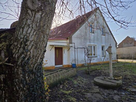 Doppelhaushälfte zum Kauf 39.900 € 6 Zimmer 118 m² 2.264 m² Grundstück Liepen Neetzow-Liepen 17391