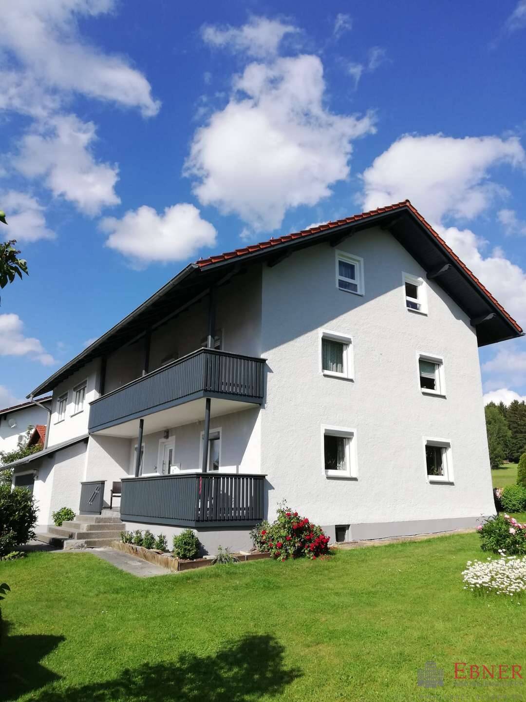 Immobilie in Viechtach - Wohnhaus mit Einliegerwohnung in 94234 Viechtach Wiesing - Bild 2