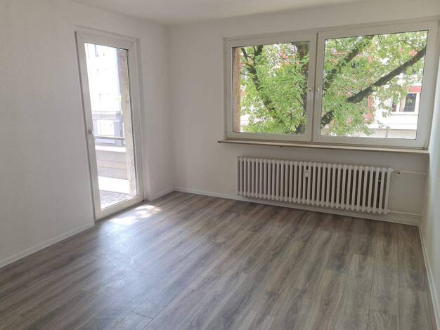 Wohnung zur Miete 318 € 2 Zimmer 47,6 m² 1. Geschoss Weseler Straße 170 Marxloh Duisburg 47169