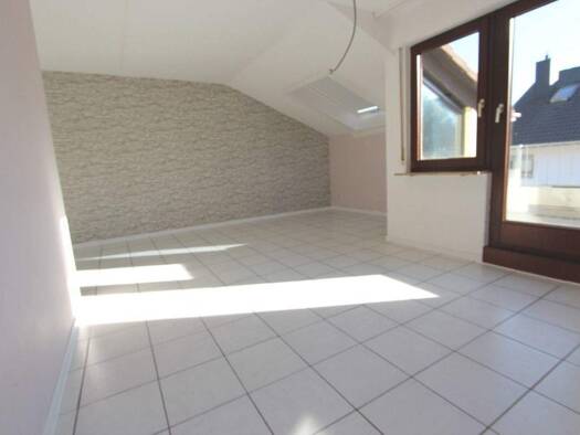 Wohnung zur Miete 870 € 3,5 Zimmer 65 m² 2. Geschoss Markgröningen 71706