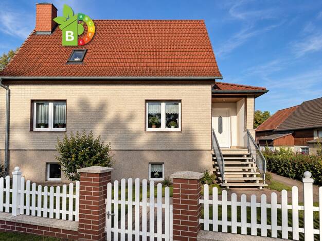 Einfamilienhaus zum Kauf 269.000 € 8 Zimmer 156 m² 480 m² Grundstück Bad Langensalza 99947