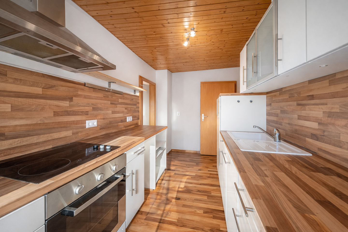 Immobilie in Brücken (Pfalz) - Vollvermietet. liefert PV-Erträge & lebt von Kamin Atmosphäre. Wohn & Geschäftshaus zu verkaufen - Bild 3