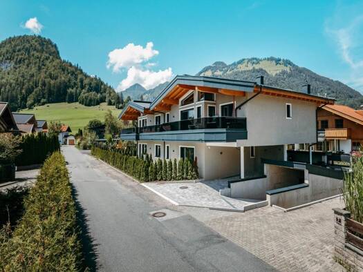 Wohnung zum Kauf - Erstbezug 490.000 € 2 Zimmer 71 m² EG Kössen 6345