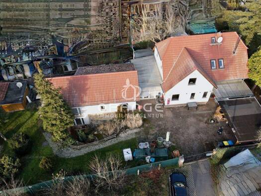 Mehrfamilienhaus zum Kauf 680.000 € 9 Zimmer 240 m² 1.630 m² Grundstück frei ab 01.07.2026 Burghausen-Rückmarsdorf Leipzig- Burghausen / Rückmarsdorf 04178