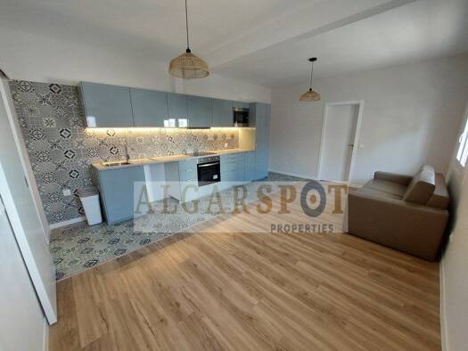 Haus zum Kauf 550.000 € 91 m² 112 m² Grundstück Quarteira 8125-507