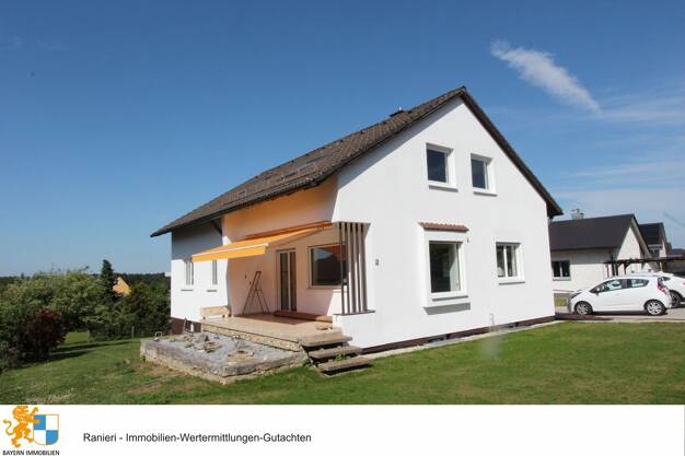 Wohnung zur Miete 1.016 € 4 Zimmer 81 m² Dachgeschoss, 1. Geschoss frei ab sofort Gartenstraße 10 Sengenthal Sengenthal 92369