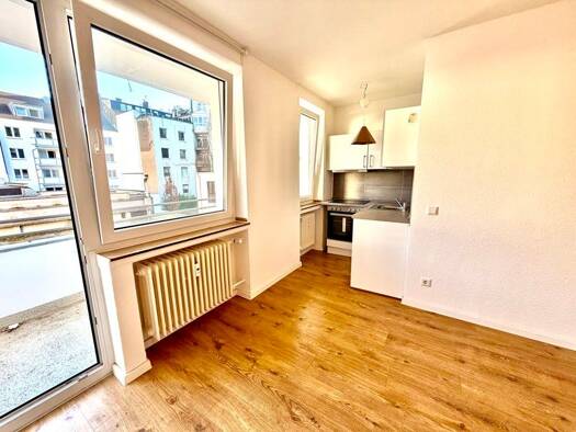 Wohnung zur Miete 501 € 1 Zimmer 30,2 m² 1. Geschoss frei ab 01.12.2026 Stresemannstraße 36 Stadtmitte Düsseldorf 40210