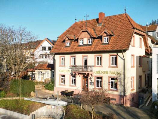 Hotel zum Kauf 650.000 € 11 Zimmer 129 m² Gastrofläche 886 m² Grundstück Merzhausen 79249