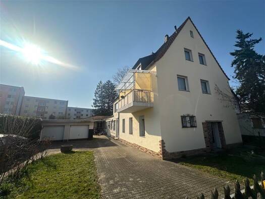 Haus zum Kauf 980.000 € 10 Zimmer 240 m² 1.200 m² Grundstück frei ab sofort Nordstadt Fürth 90765